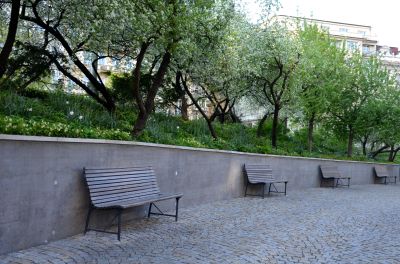 Concrete Retaining Wall Installation detail